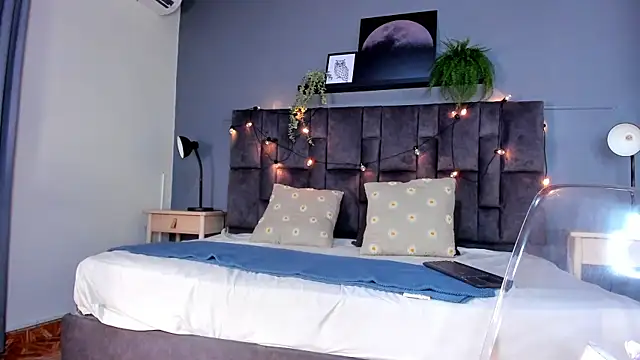 Meganlove   online show from 04.07.26