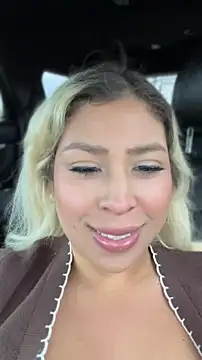 mxmxee online show from 04.15.26