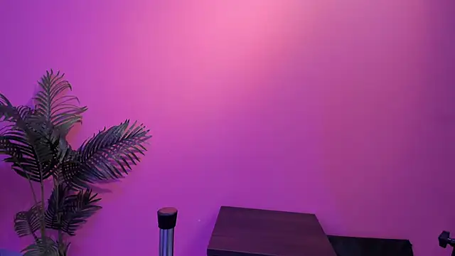 Lia owenss online show from 05.27.26