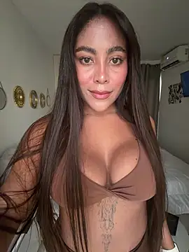 SaraValentina11 online show from 04.21.26