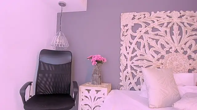 LucianaBlanco  online show from 06.13.26