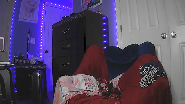 UriUniverse69 online show from 07.04.26