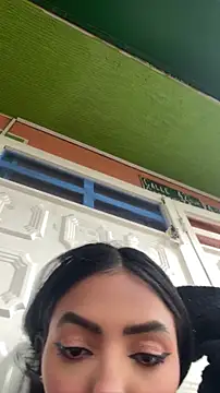 sylphiee  online show from 04.28.26