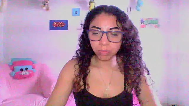 Snapshot of nataliesweet_22 chatting on 03.15.26 nataliesweet 22 online show from 03.15.26