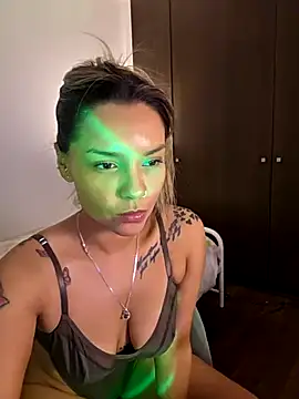 JuliiethDz online show from 03.17.26