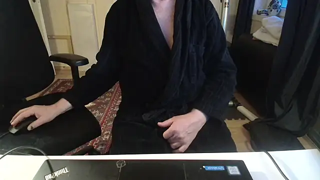 Snapshot of Buggemann chatting on 04.29.26 Buggemann online show from 04.29.26