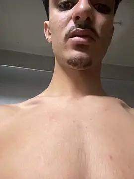 Snapshot of Achrafsad9i chatting on 03.24.26 Achrafsad9i online show from 03.24.26