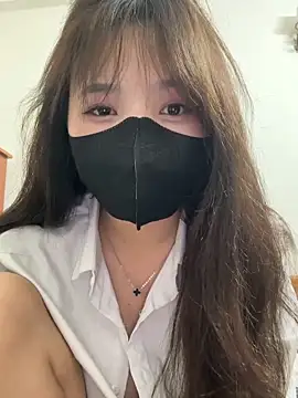 VyVy18 online show from 05.20.26