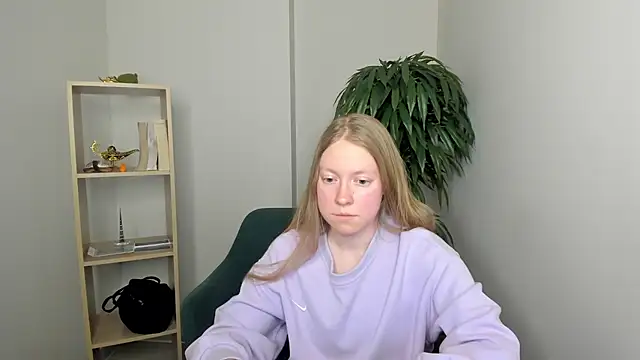 LashandaDevoto online show from 03.15.26