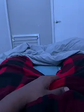 Snapshot of bbcstrr chatting on 03.12.26 bbcstrr online show from 03.12.26