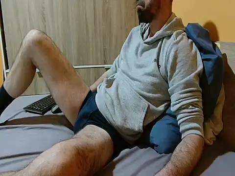 Snapshot of maxxx_funn chatting on 03.24.26 maxxx funn online show from 03.24.26