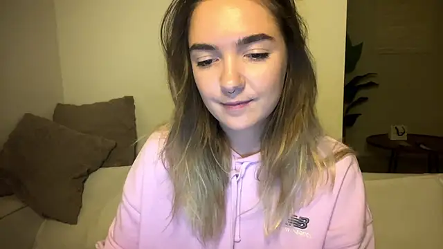 RoxyWet online show from 06.08.26
