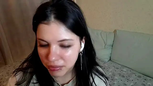 MiaTemptress online show from 04.10.26