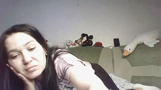 Snapshot of LindaDoll99 chatting on 03.25.26 LindaDoll99 online show from 03.25.26