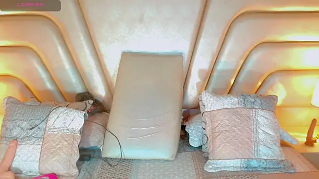 tiifannysexyhot online show from 04.17.26