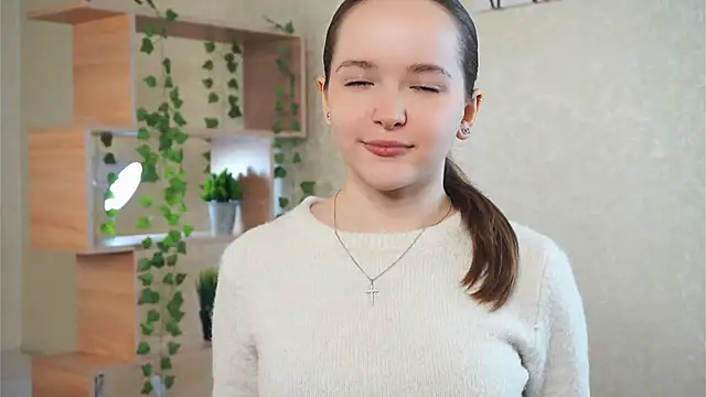 LeighaKind online show from 03.18.26