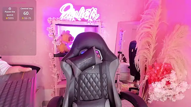 Julieth Caandy online show from 03.24.26