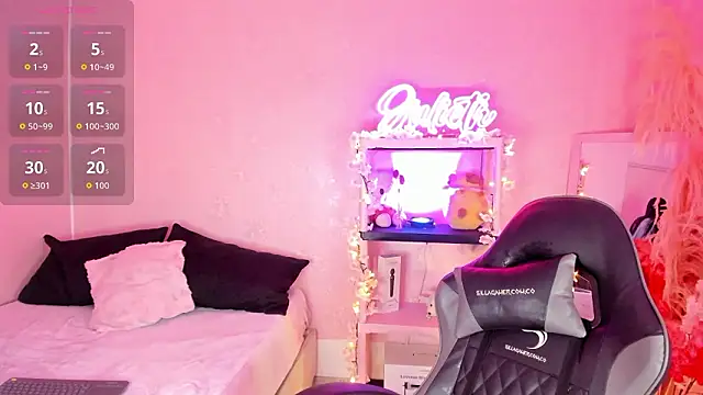 Julieth Caandy online show from 03.27.26