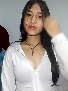KarolaMendez online show from 05.14.26