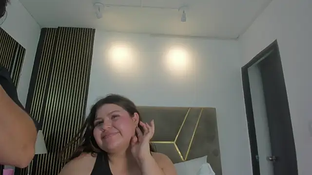 Amelie Fabulous  online show from 03.31.26