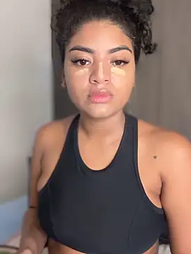 karlymonroe online show from 03.25.26