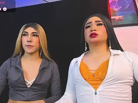Snapshot of naughty_trans_dolls chatting on 05.19.26 naughty trans dolls online show from 05.19.26