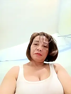 Lyly22x online show from 05.09.26