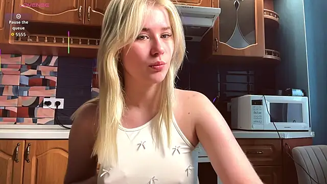 ivygenesis online show from 04.18.26