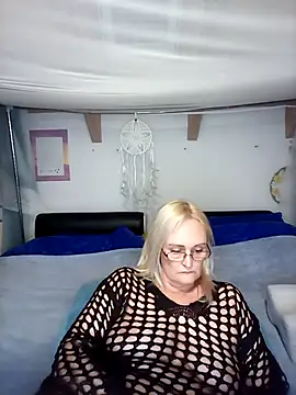 roxy 74 online show from 03.19.26