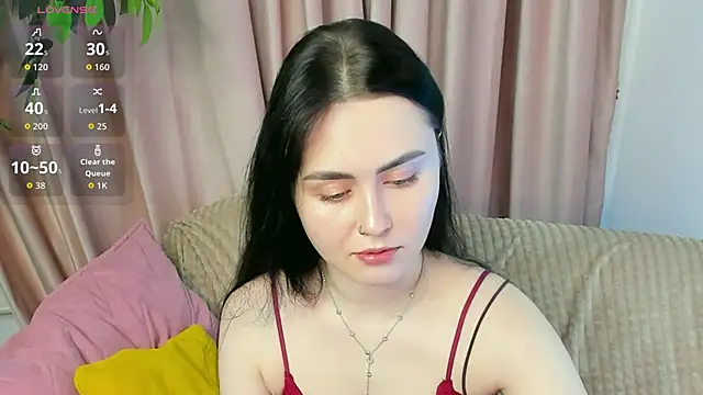 NoraLumi online show from 05.16.26