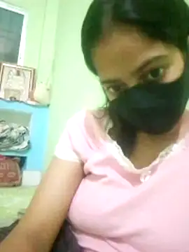 Snapshot of nidhiyadav00 chatting on 04.30.26 nidhiyadav00 online show from 04.30.26