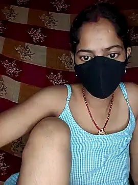 Snapshot of nidhiyadav00 chatting on 05.15.26 nidhiyadav00 online show from 05.15.26