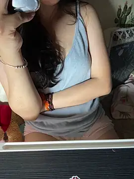 Xiaomee online show from 03.26.26