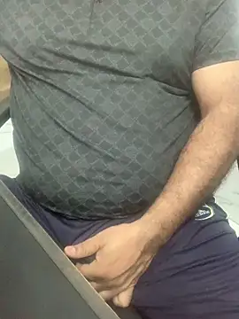 Snapshot of urb0nd chatting on 03.28.26 urb0nd online show from 03.28.26