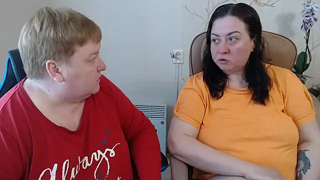 Lindy-Jeanie online show from 05.07.26