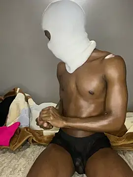 RoyaltyRox online show from 03.17.26