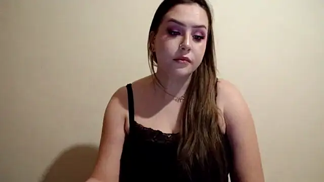 LolaSeduce online show from 04.30.26