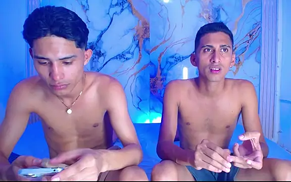 Boys xxx  online show from 04.08.26