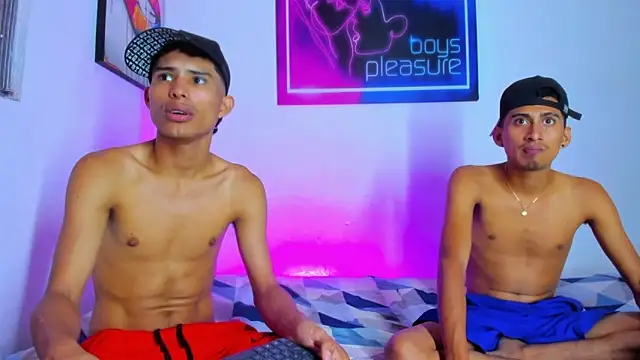 Boys xxx  online show from 05.13.26