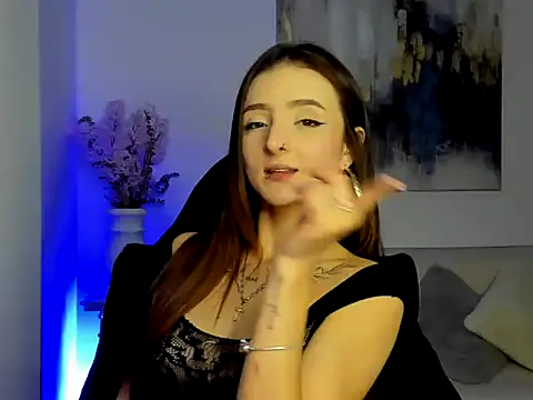 Snapshot of Lilyt_Cooper chatting on 04.16.26 Lilyt Cooper online show from 04.16.26