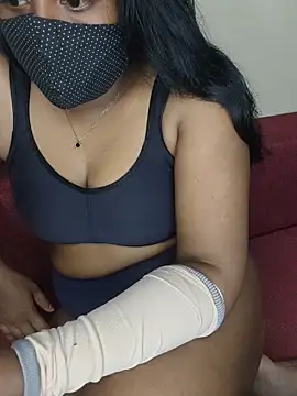 Maya-Tamil online show from 05.14.26