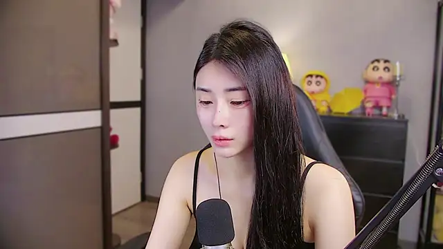 Snapshot of XiaoYuBao- chatting on 05.16.26 XiaoYuBao- online show from 05.16.26