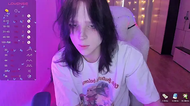 Snapshot of Simochka_w chatting on 03.16.26 Simochka w online show from 03.16.26