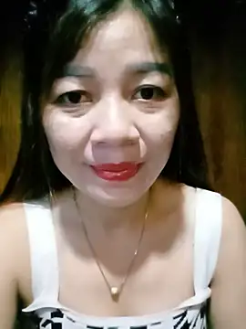 Yiyi102300 online show from 06.21.26