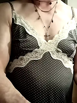 Snapshot of stephie83 chatting on 03.27.26 stephie83 online show from 03.27.26