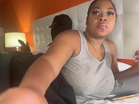 skiiislayedher online show from 08.08.26