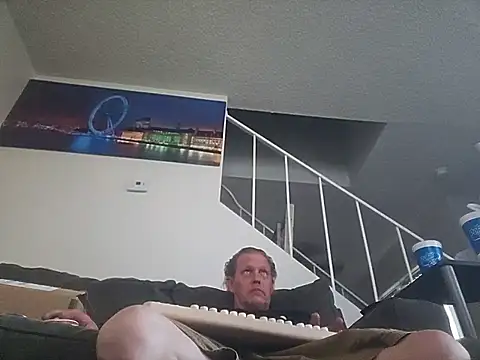Snapshot of yourMasterisBored chatting on 07.25.26 yourMasterisBored online show from 07.25.26