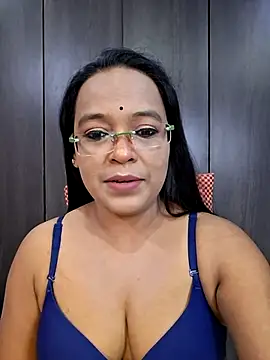 hornyrosy321 online show from 05.28.26