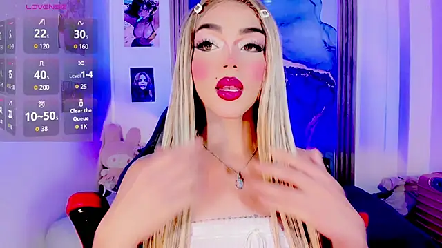 blonde queen- online show from 07.07.26