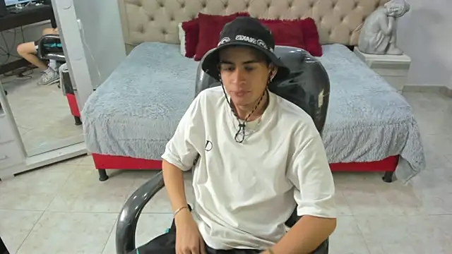 Cristoferr 10 online show from 03.20.26